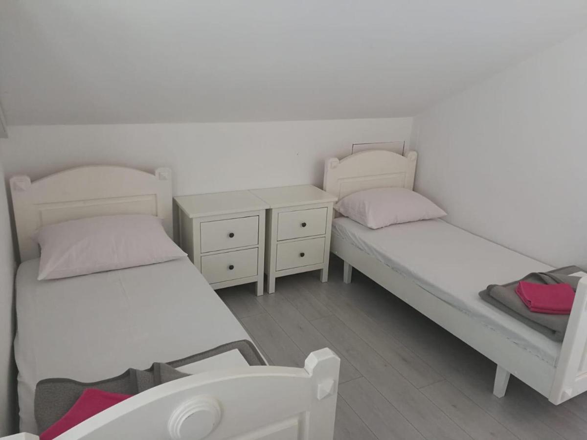 Pansion Marinka-Bire Rooms Lumbarda Exteriör bild