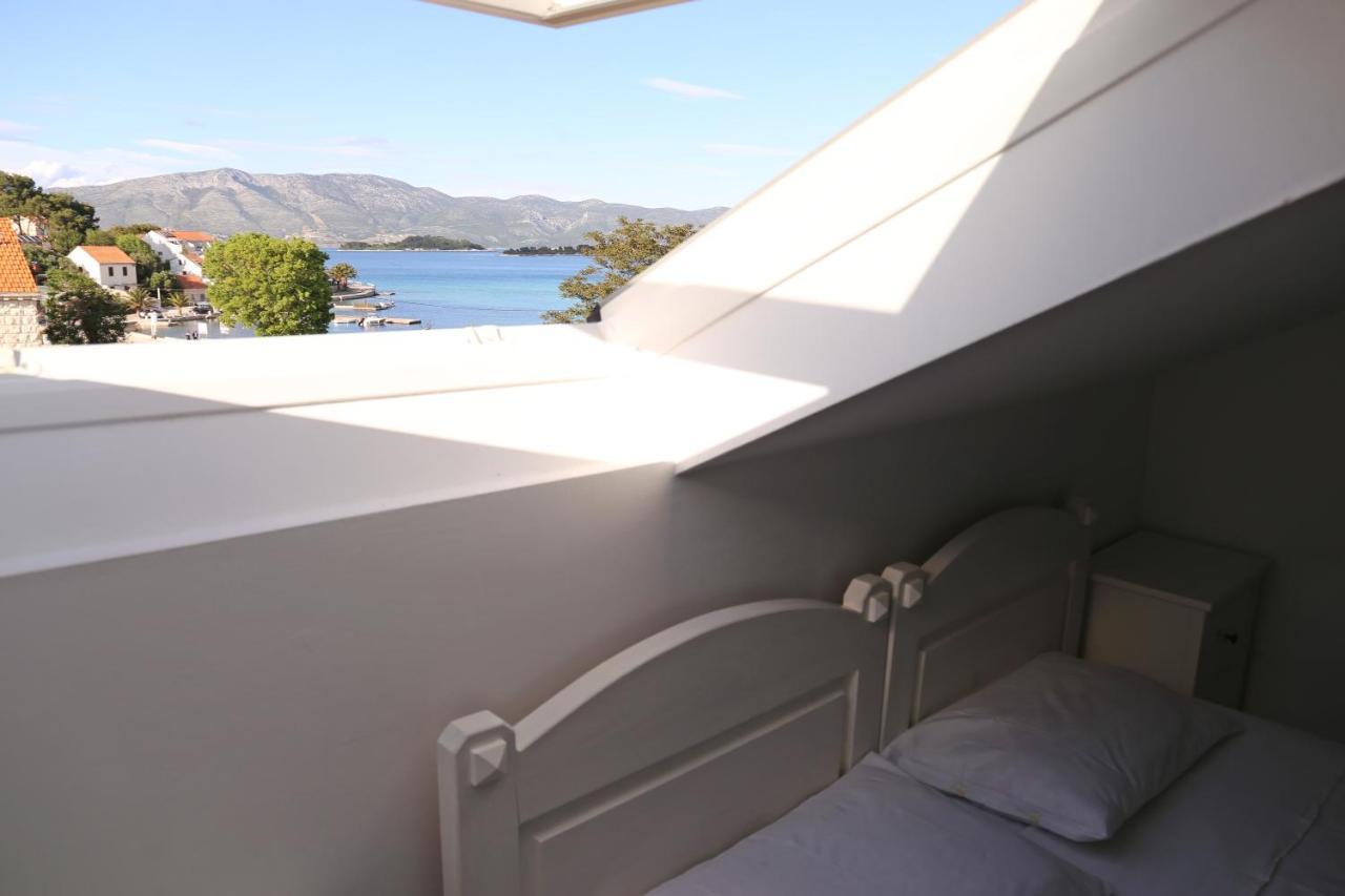 Pansion Marinka-Bire Rooms Lumbarda Exteriör bild