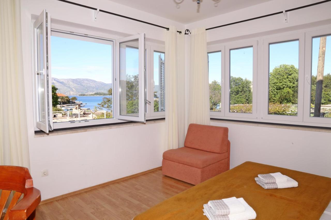 Pansion Marinka-Bire Rooms Lumbarda Exteriör bild